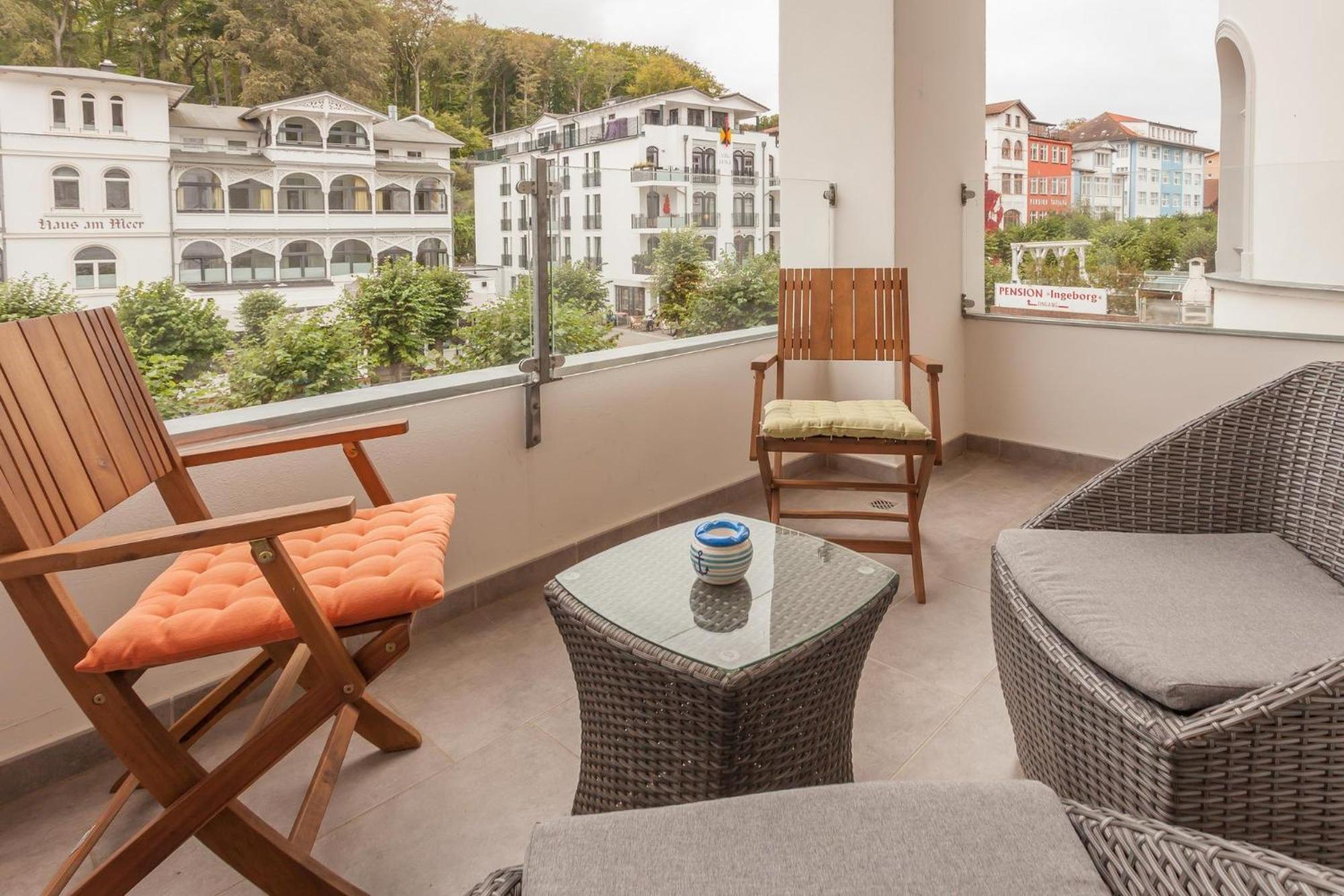 Villa Odin Yachtclub Sellin Kültér fotó